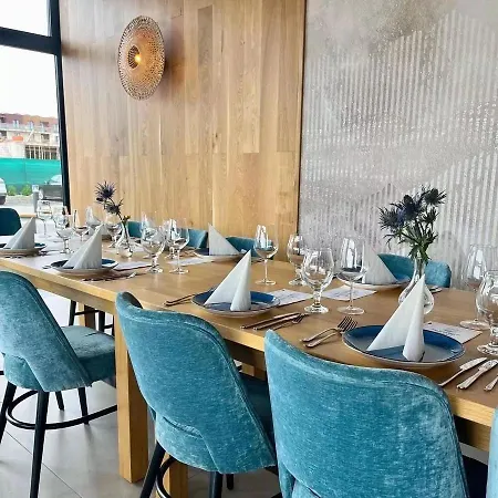 Апартаменты Polanki Aqua Premium - Bezplatny Parking Baseny Sauny Bawialnia Silownia Колобжег