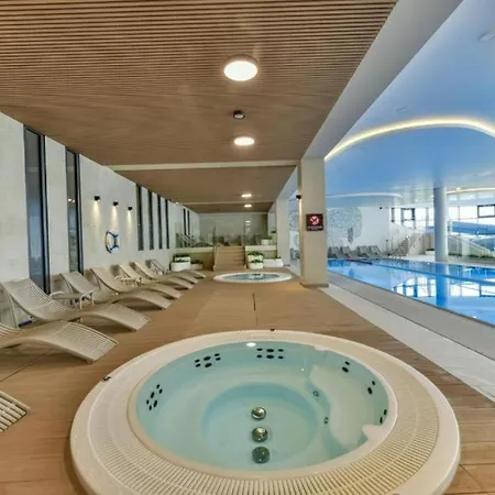 Lägenhet Polanki Aqua Premium - Bezplatny Parking Baseny Sauny Bawialnia Silownia *