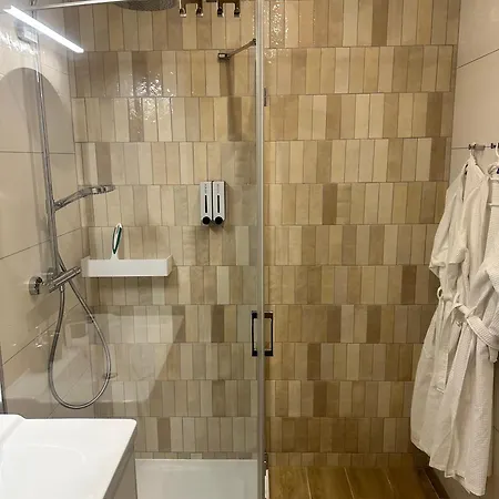 Polanki Aqua Premium - Bezplatny Parking Baseny Sauny Bawialnia Silownia Kołobrzeg